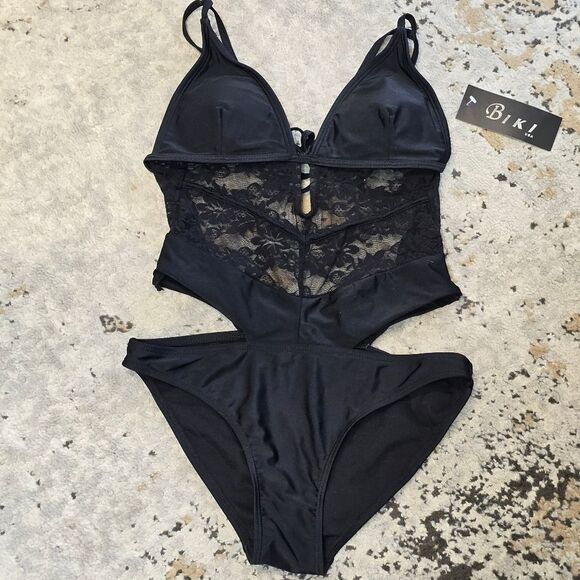 Sexy Black Lace Cutout Swimsuit - Picture 12 of 14